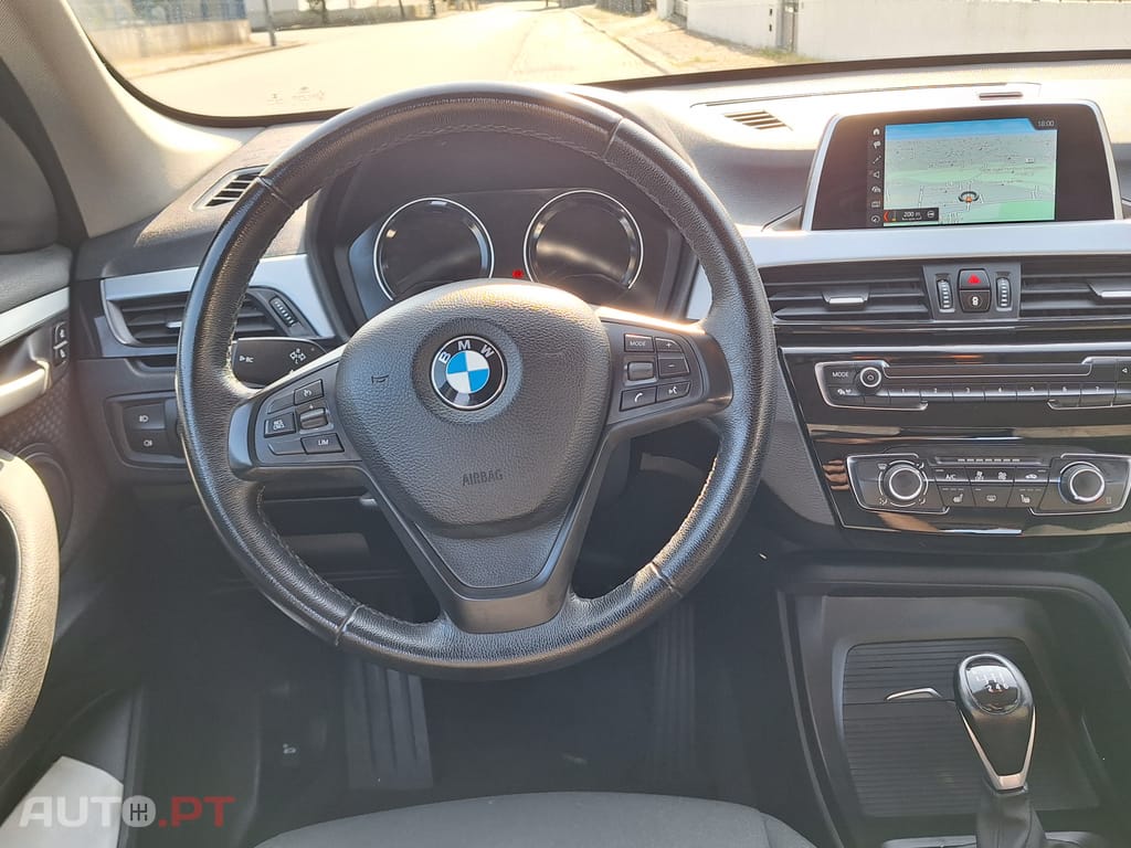 BMW X1 16d sDrive (2019) 15.999Eur Oficial
