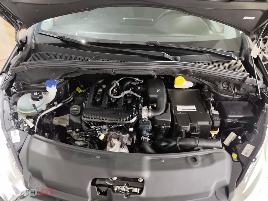 Peugeot 208 1.2 PureTech Signature
