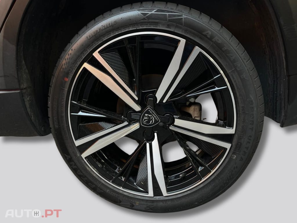 Peugeot 2008  1.2 PureTech Crossway