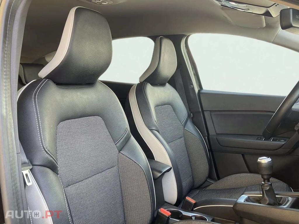 Renault Captur 1.0 TCe Zen