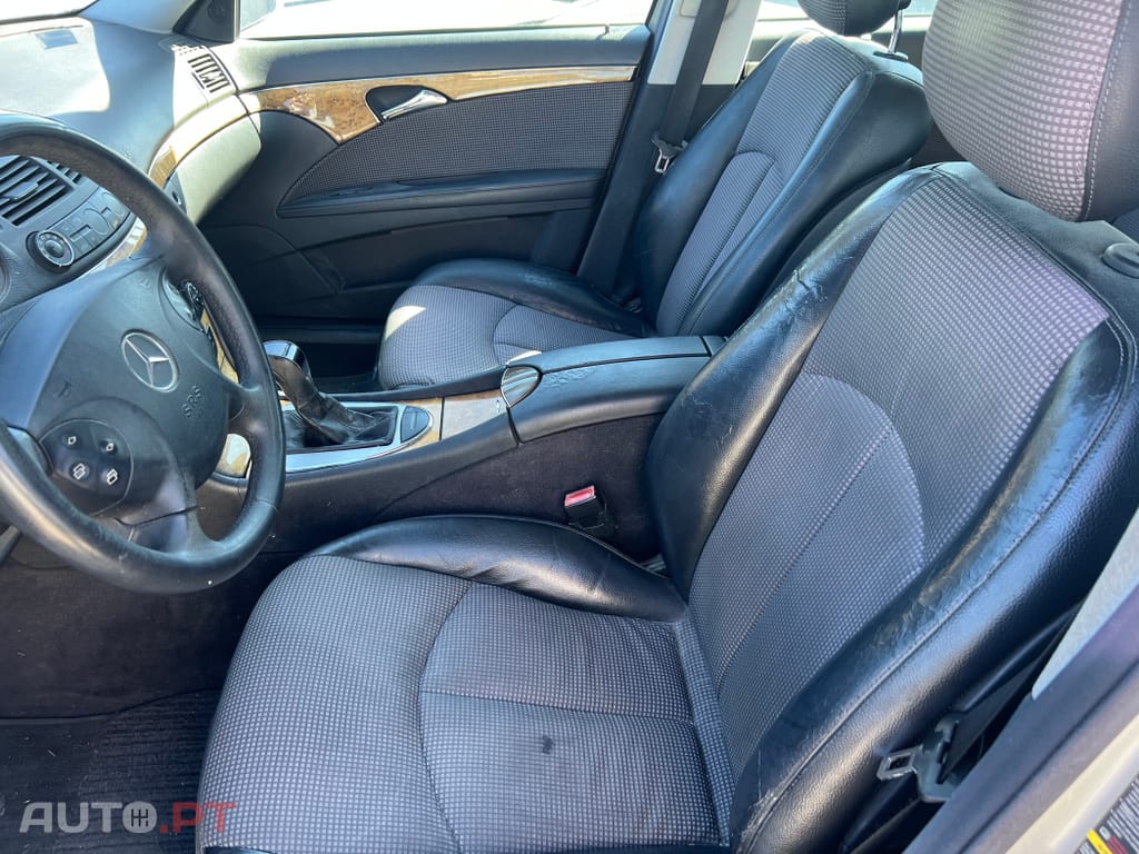 Mercedes-Benz E 220 CDi Avantgarde