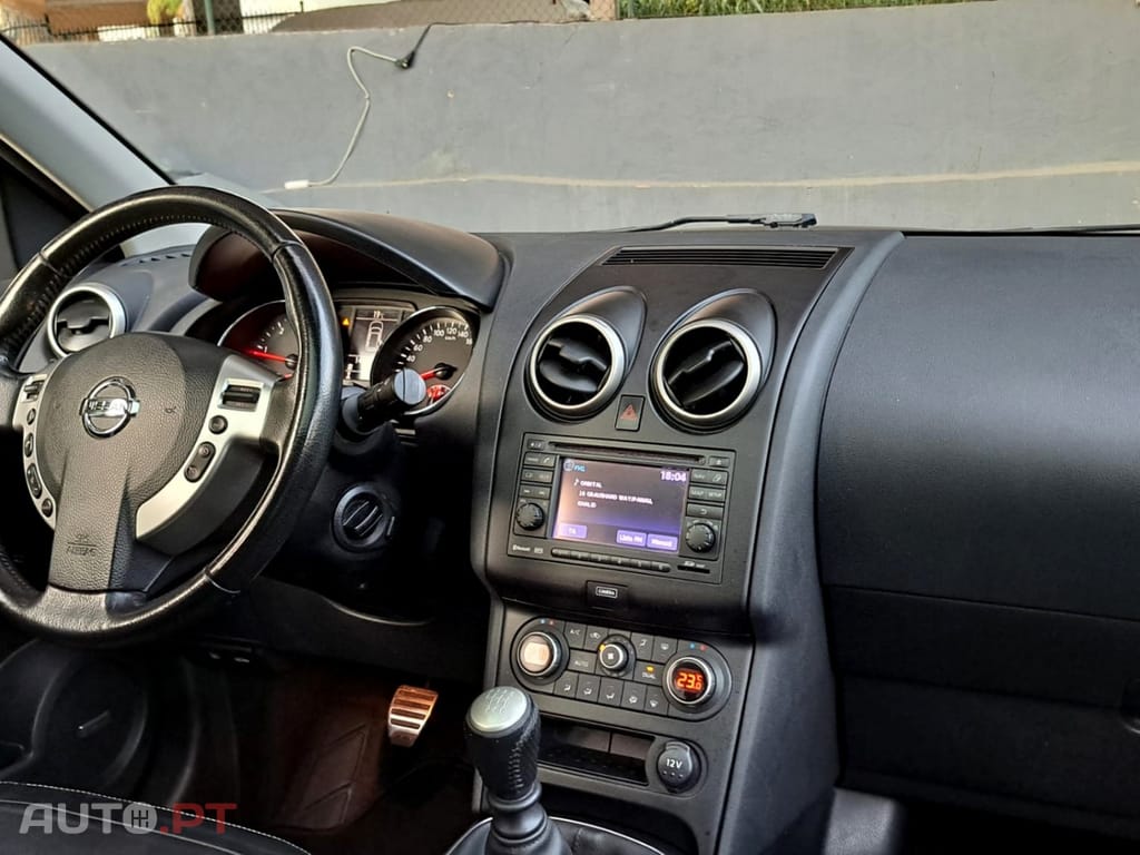 Nissan Qashqai 1.6 dCi Tekna Sport