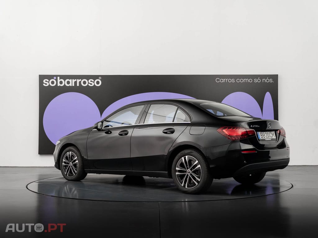Mercedes-Benz A 250 e Style Plus