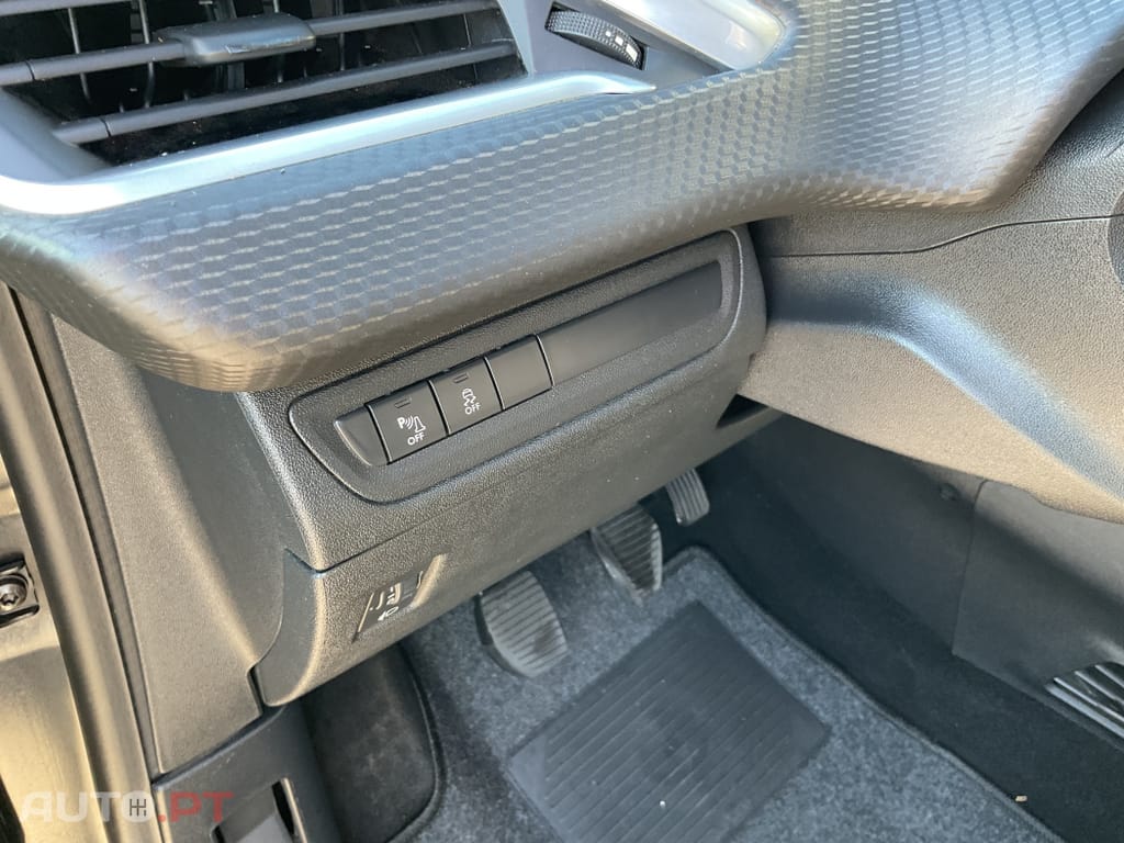 Peugeot 208 1.2 PureTech Style