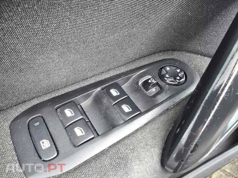 Peugeot 308 SW 1.6 e-HDi Allure J17