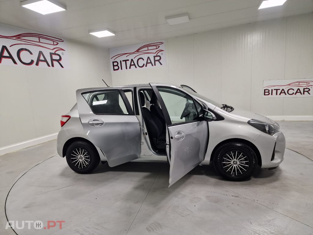 Toyota Yaris 1.0 VVT-I ACTIVE