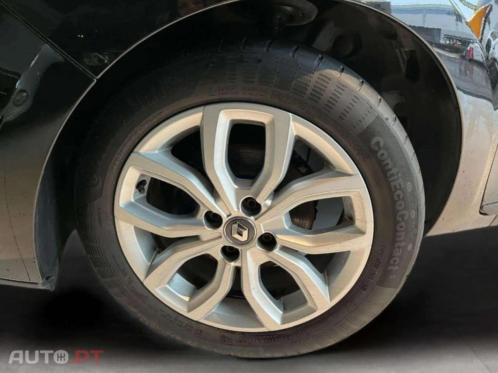 Renault Clio Sport Tourer Tce Limited 