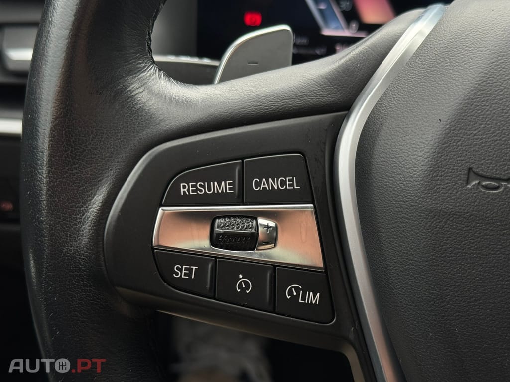 BMW 330 e Touring Corporate Edition Auto