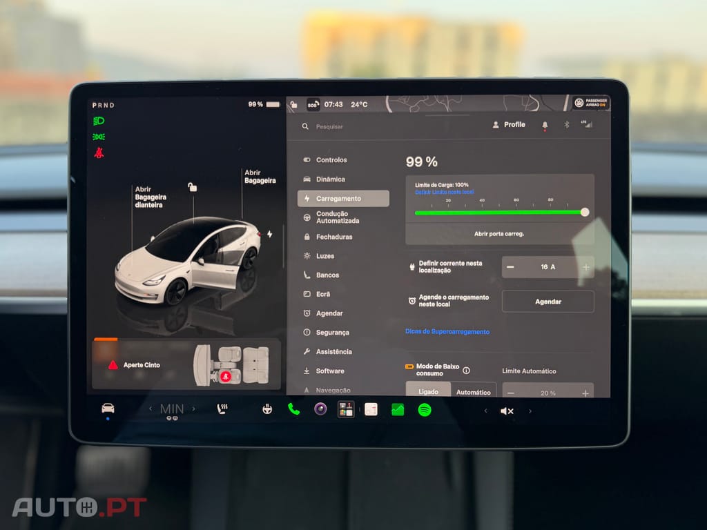 Tesla Model 3 RWD