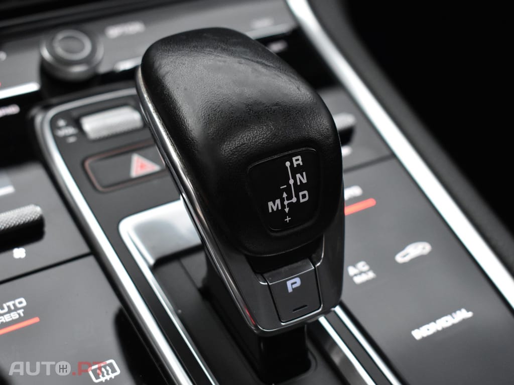 Porsche Panamera ST 4 E-Hybrid