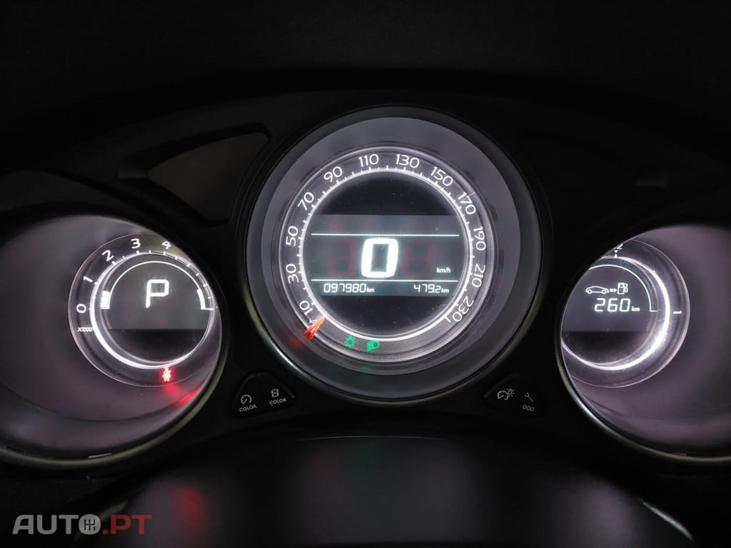 Citroen C4 PureTech 130 Stop & Start EAT6 Selection