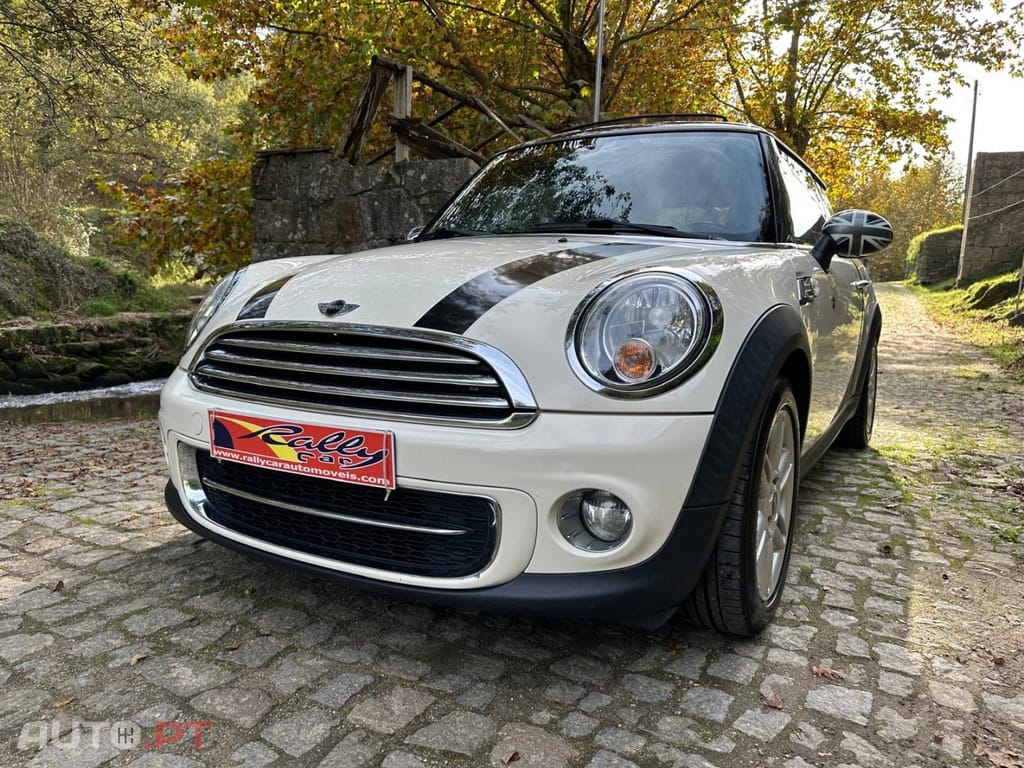 MINI Cooper Cooper D