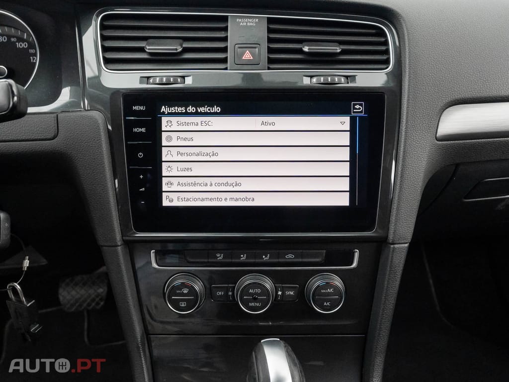 Volkswagen e-Golf AC/DC