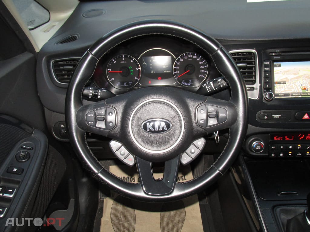 Kia Carens 1.7 CRDi ISG TX
