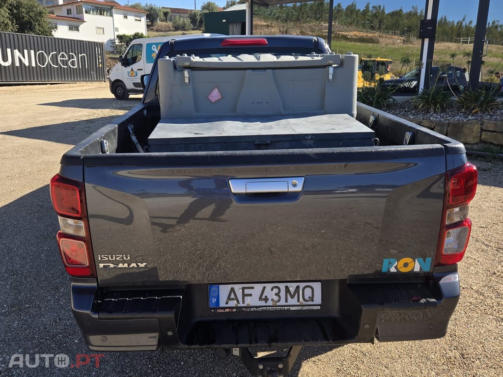 Isuzu D-Max Space Cab 4WD L