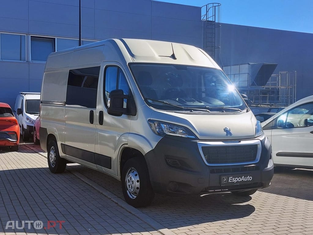 Peugeot Boxer 2.2 BlueHDi 330 L2H2 Premium - 140 cv - IVA Dedutível
