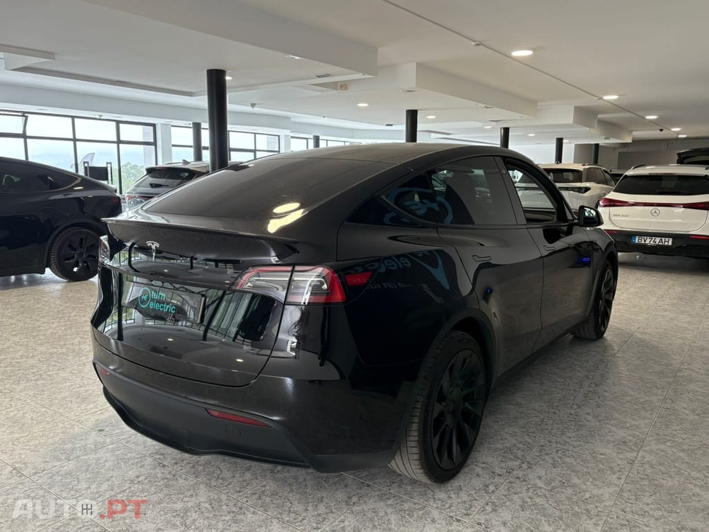 Tesla Model Y Tração Traseira