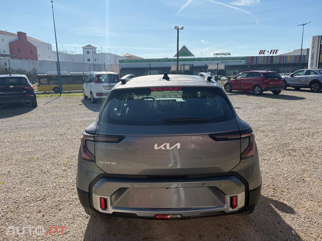 Kia Stonic 1.0 T-GDI Drive