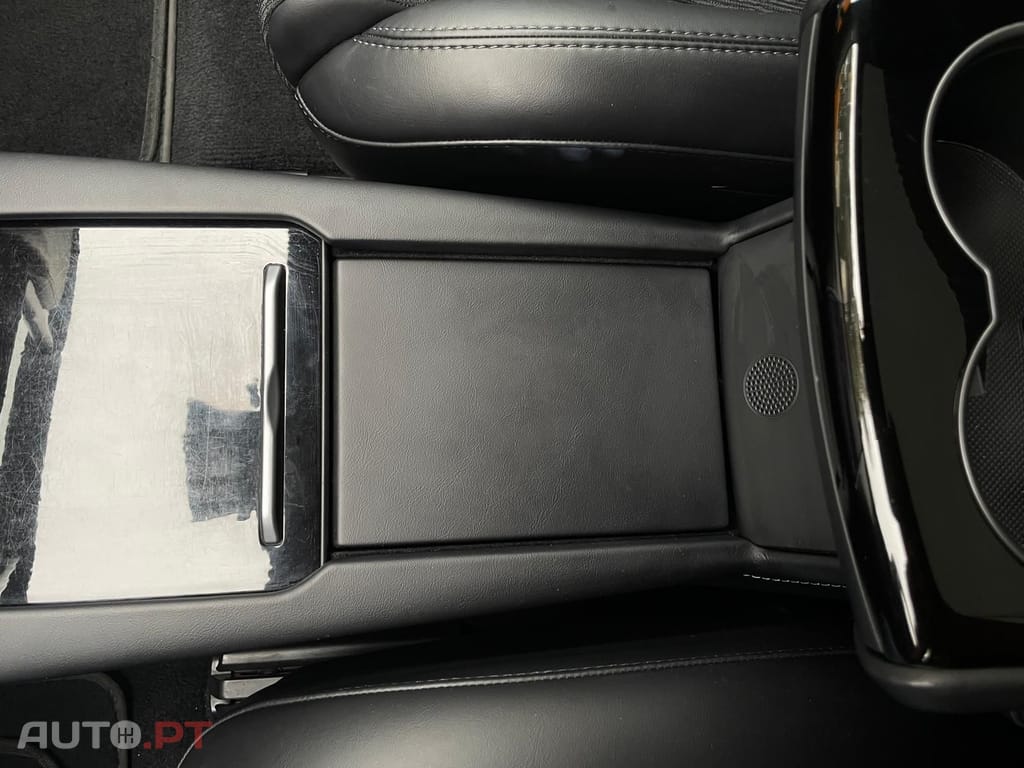Tesla Model S 75D
