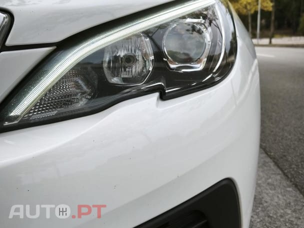 Peugeot 308 1.5 BlueHDi Style