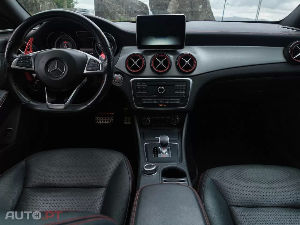 Mercedes-Benz CLA 45 AMG Shooting Brake 4-Matic