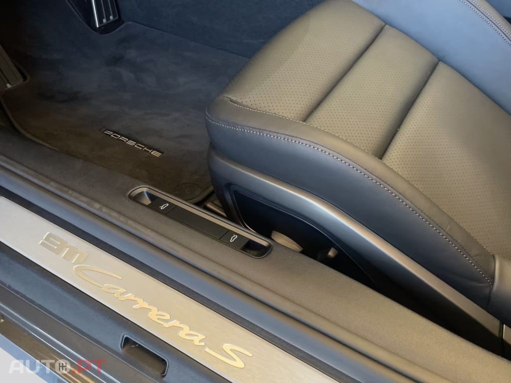 Porsche 911 Carrera S Cabriolet