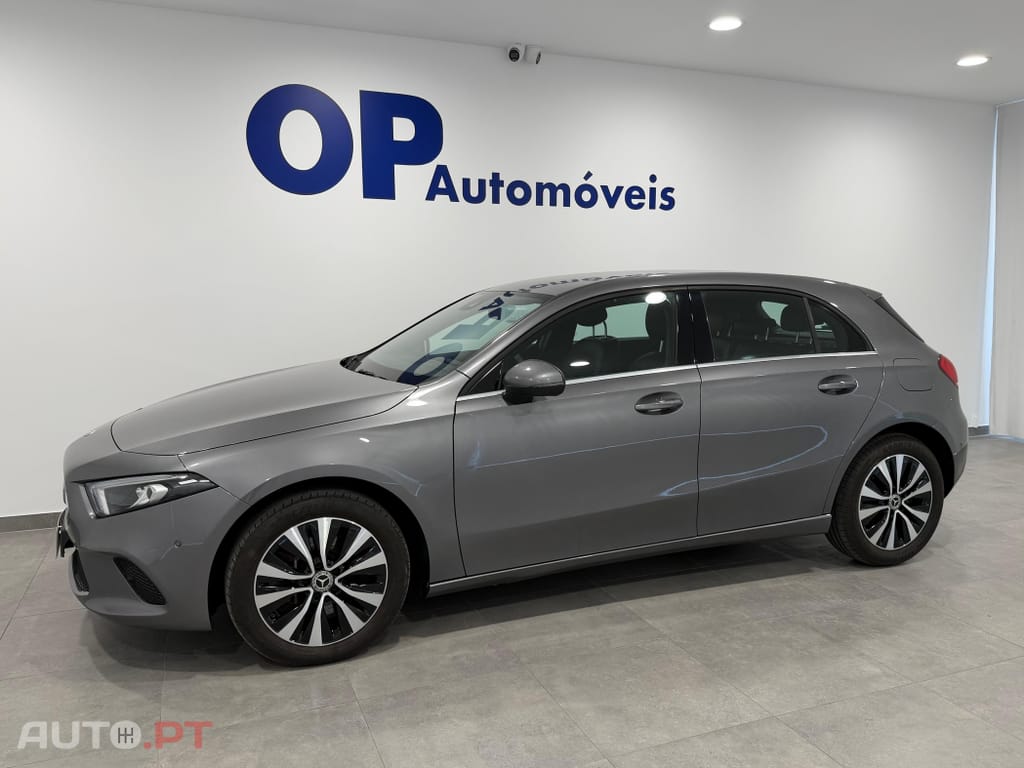 Mercedes-Benz A 250 e Style Plus