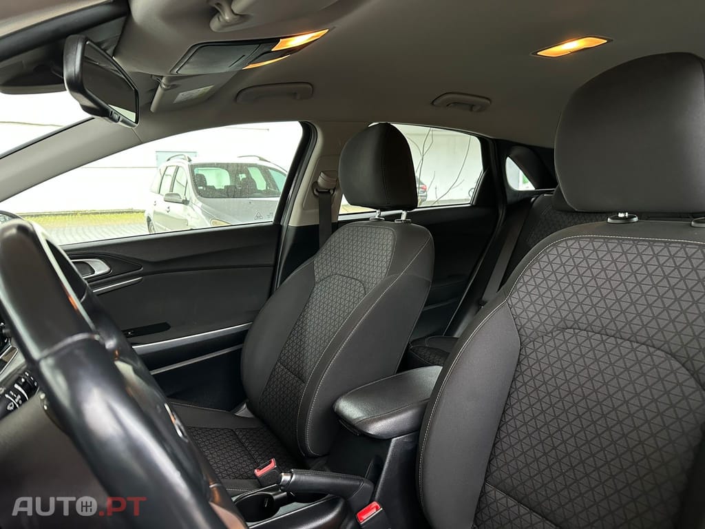 Kia Ceed 1.0 T-GDI Drive