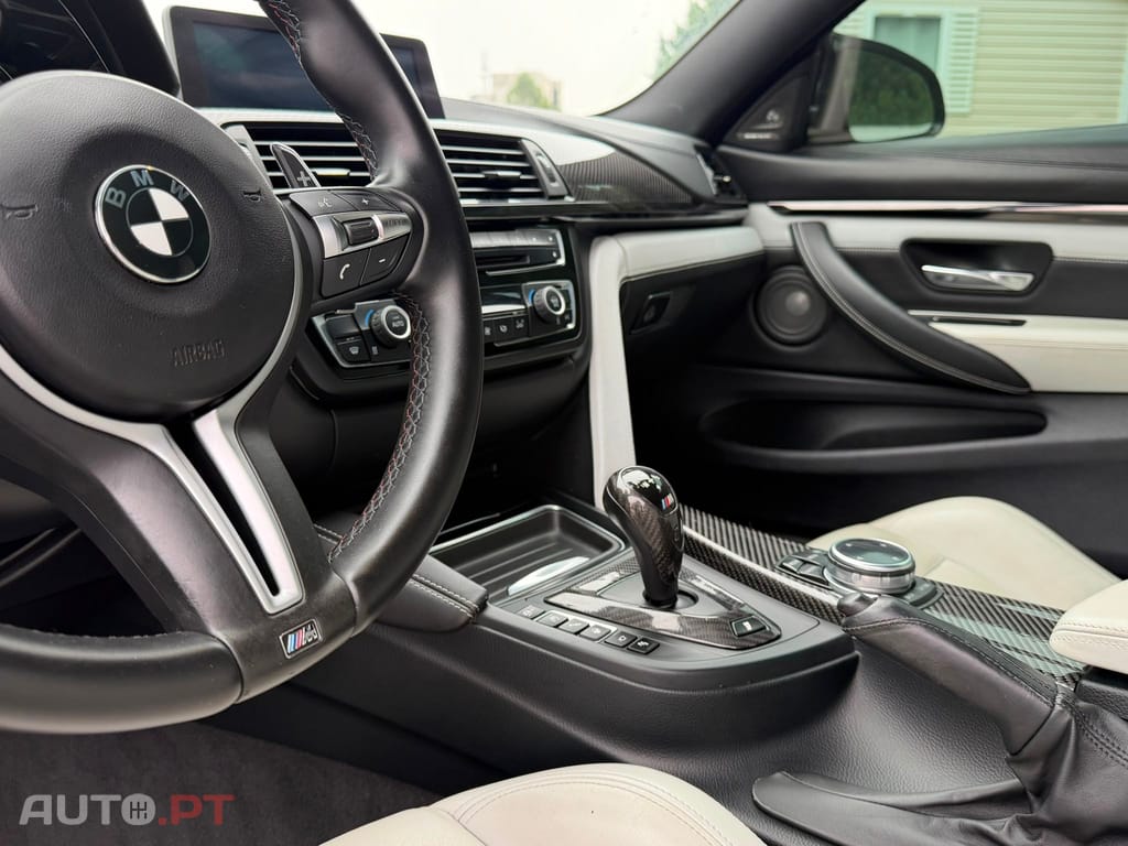 BMW M4 Auto
