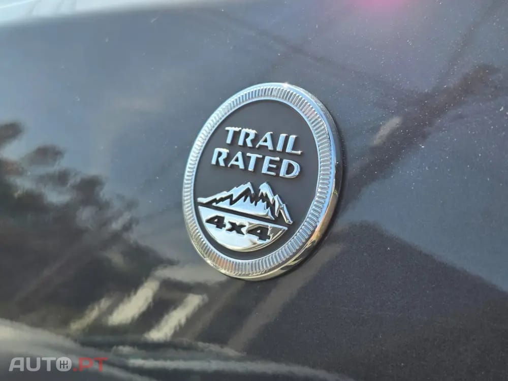 Jeep Compass 1.3 T-GDI 4xe Auto Trailhawk — fotografia 5