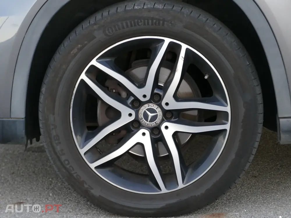 Mercedes-Benz GLA 220 d Urban
