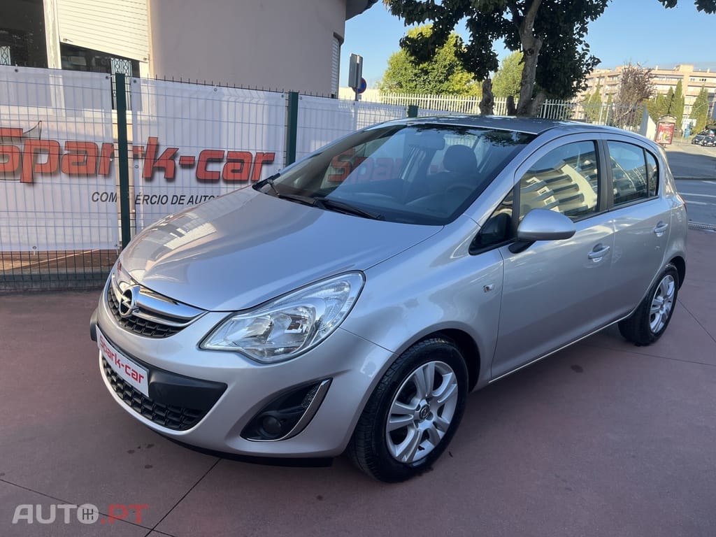 Opel Corsa 1.2 Enjoy