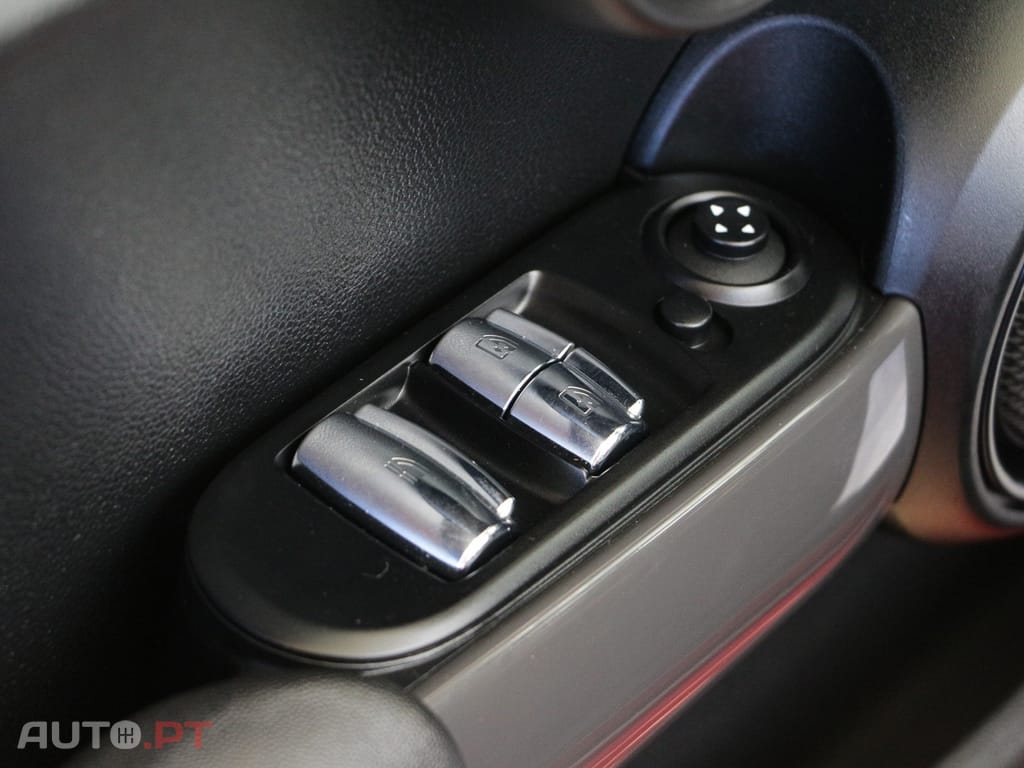 MINI Cabrio Cooper Premium First JCW Auto