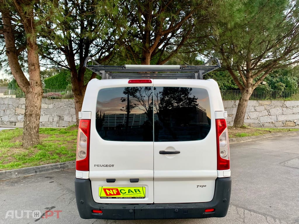 Peugeot Expert 2.0 HDi 229 L2H2
