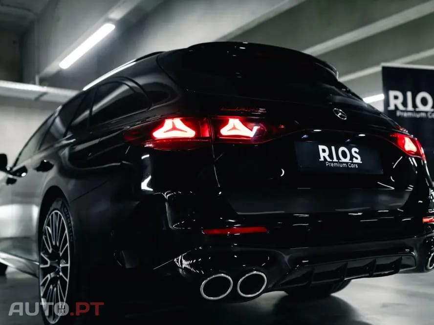 Mercedes-Benz E 53 AMG 4Matic+ SpeedshiftFT TCT 9G