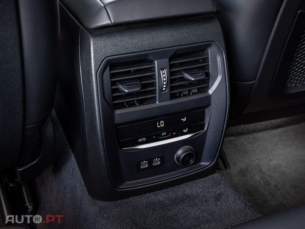 BMW 320 i Pack M Auto