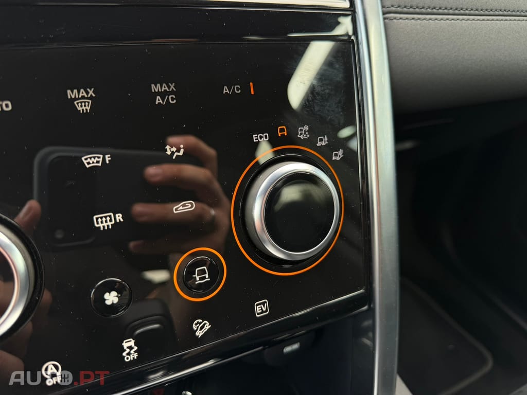 Land Rover Discovery Sport P300e Dynamic SE