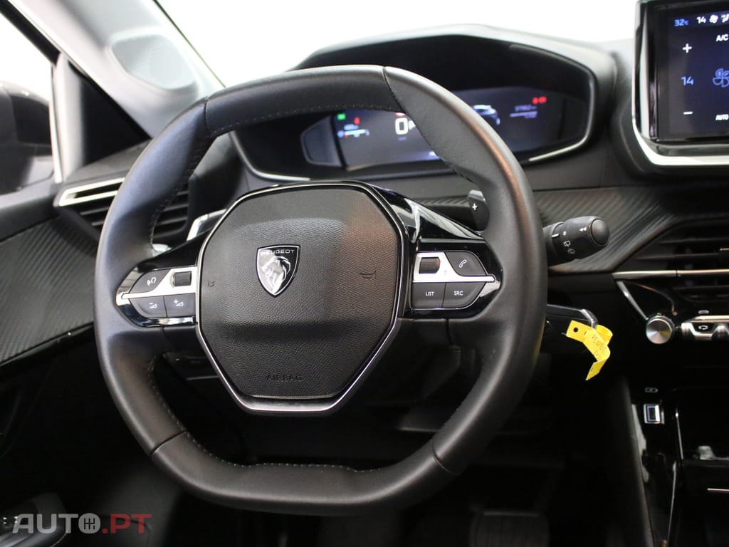 Peugeot 208 1.2 Hybrid Allure e-DCS6