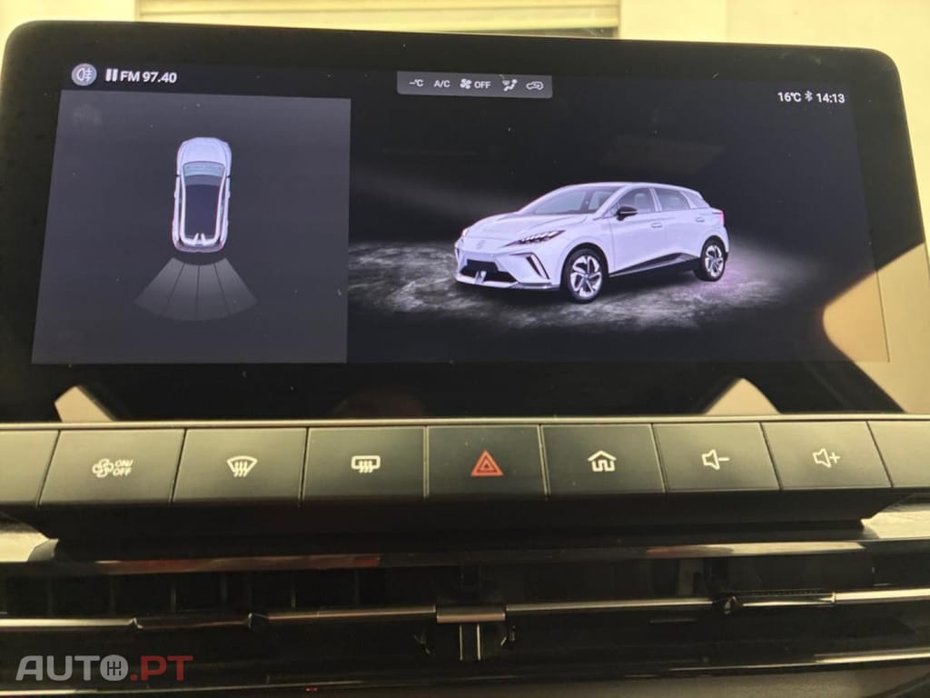 MG MG4 51 kWh Standard