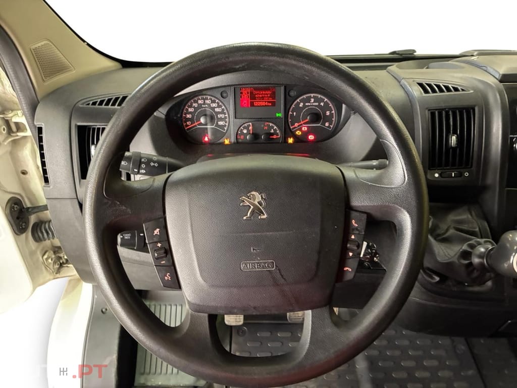 Peugeot Boxer 2.2 BlueHDi 333 L2H2