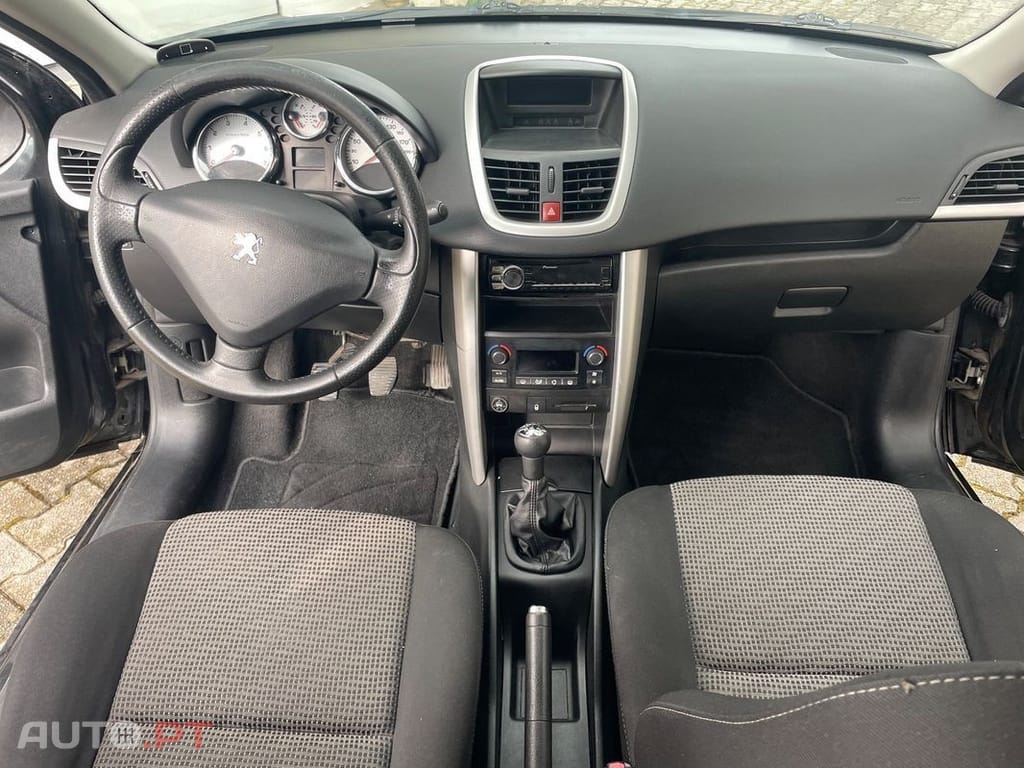 Peugeot 207 1.4 16V Active