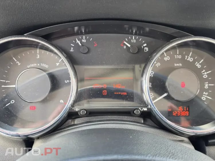 Peugeot 3008 1.6 HDi Allure