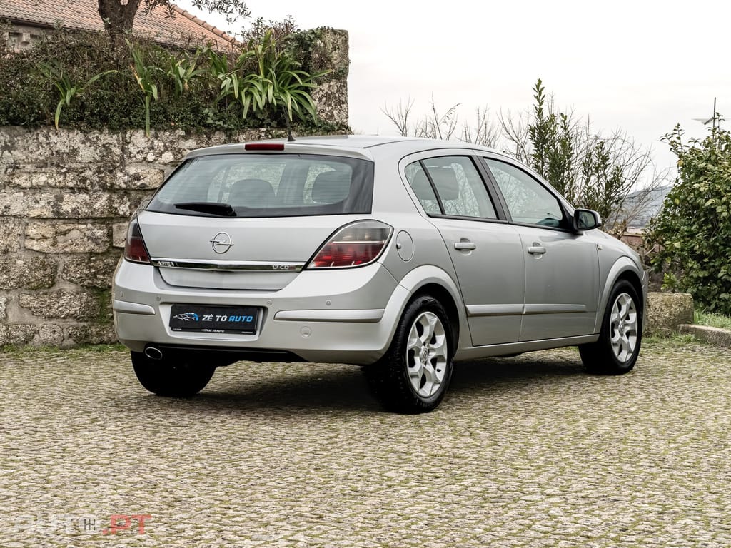 Opel Astra 1.7 CDTi Cosmo