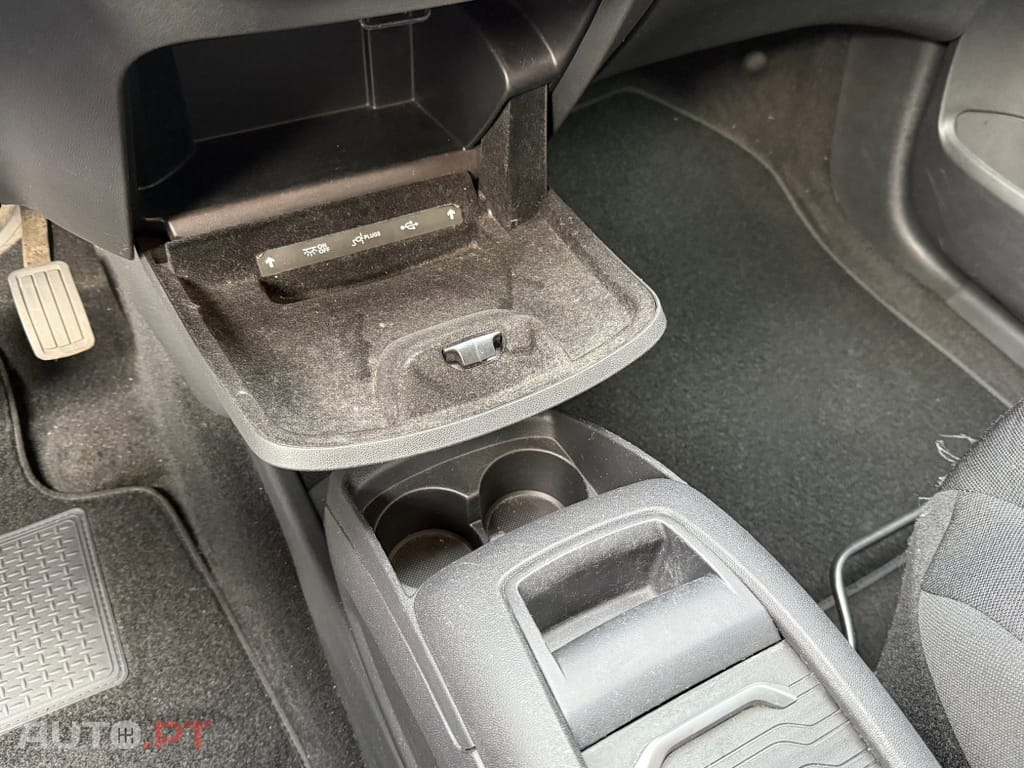 Citroen C4 SpaceTourer BlueHDi 130 Stop&Start EAT8 SHINE