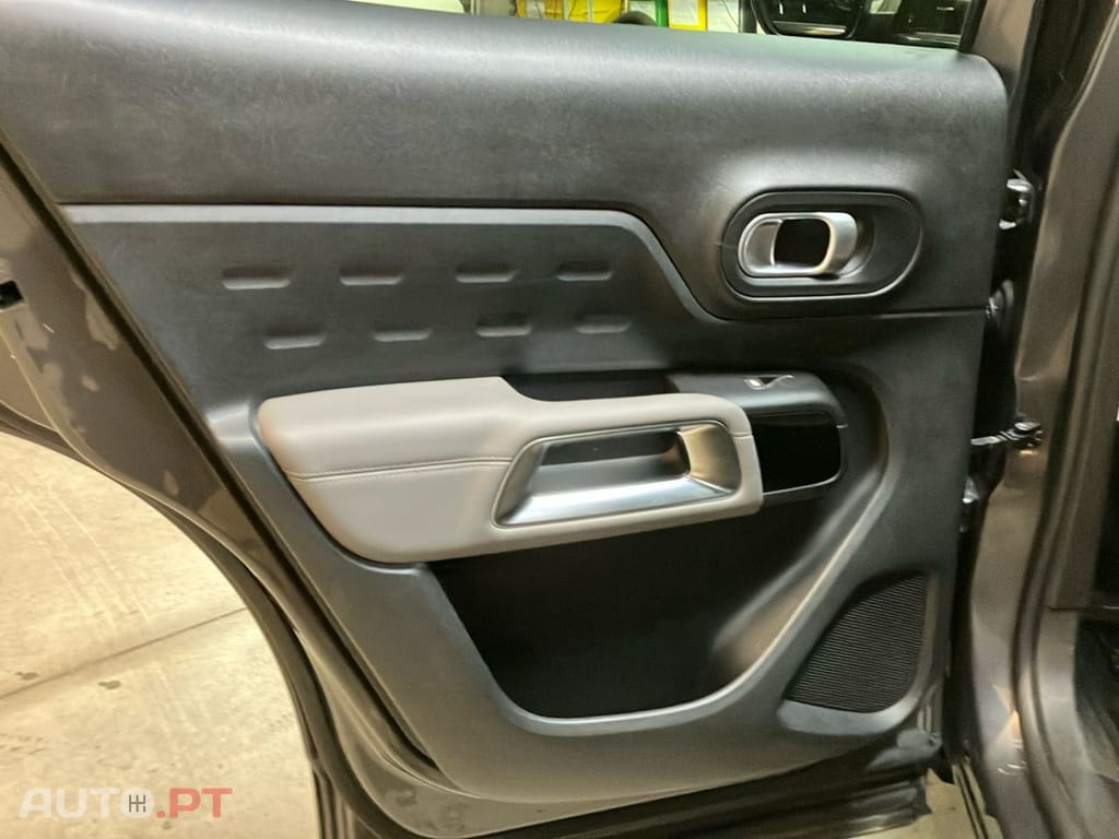 Citroen C5 Aircross 1.6 Hybrid Shine e-EAT8