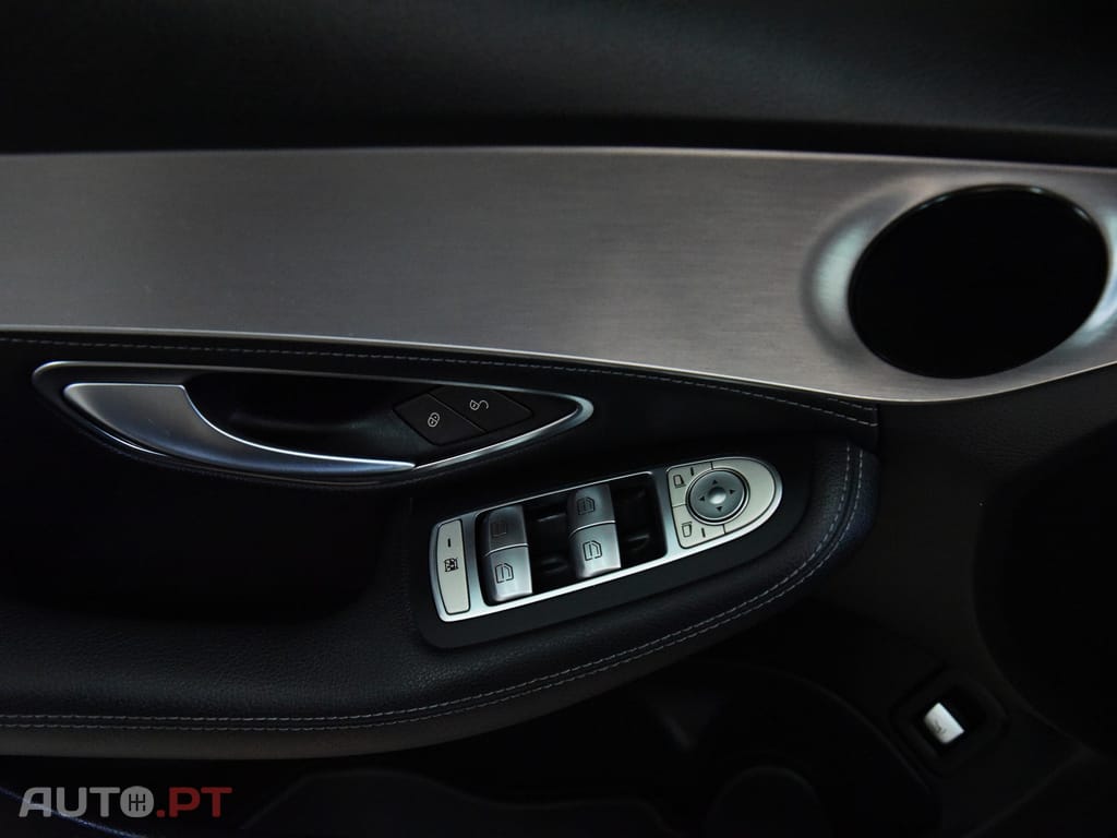 Mercedes-Benz C 300 BlueTEC Hybrid AMG Line