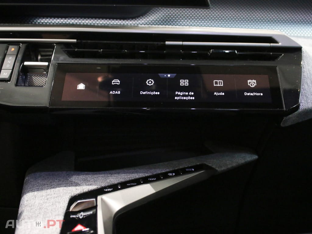 Peugeot 3008 1.2 Hybrid GT e-DCS6