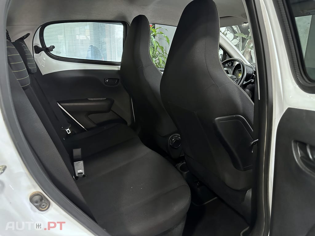 Peugeot 108 108 1.0 VTi Style