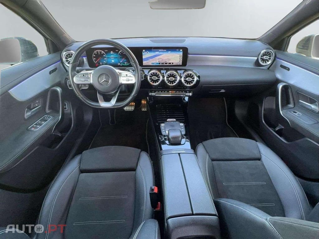 Mercedes-Benz A 250 AMG | Multibeam | Edition I.V.A DEDUTÍVEL 