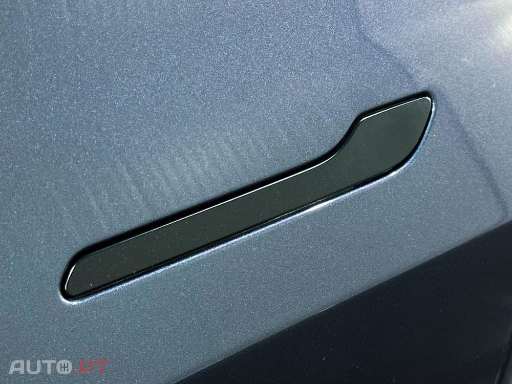 Tesla Model 3 Long Range AWD Dual Motor